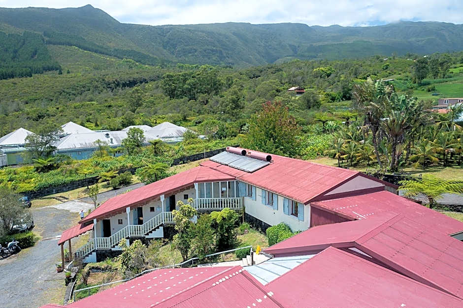 Hôtel & Restaurant La Ferme Du Pommeau