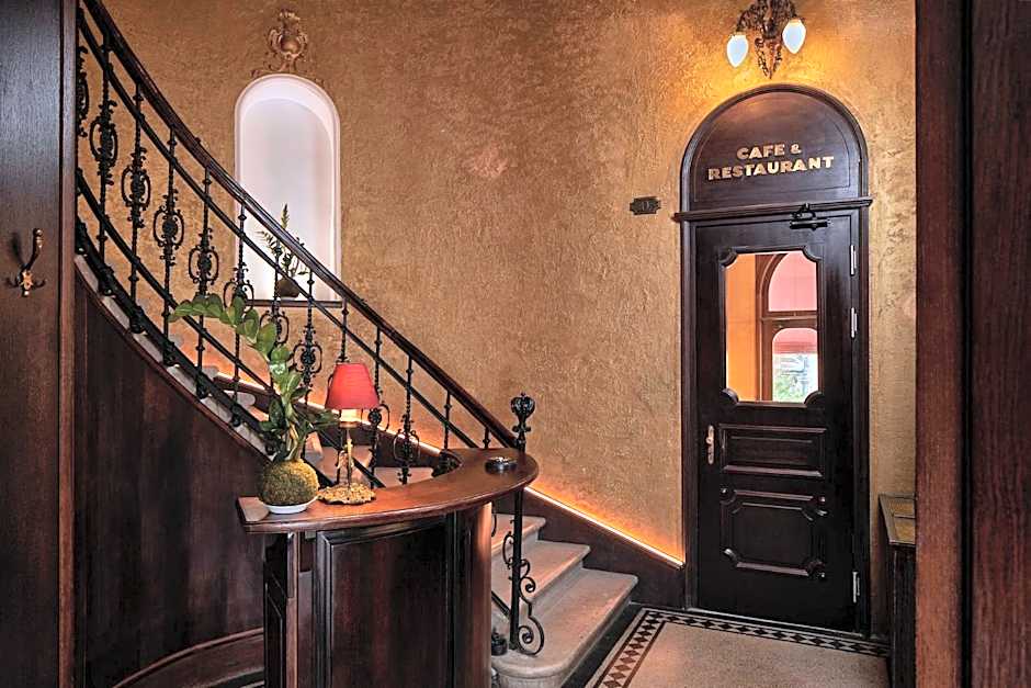 GerlÃ³czy Boutique Hotel