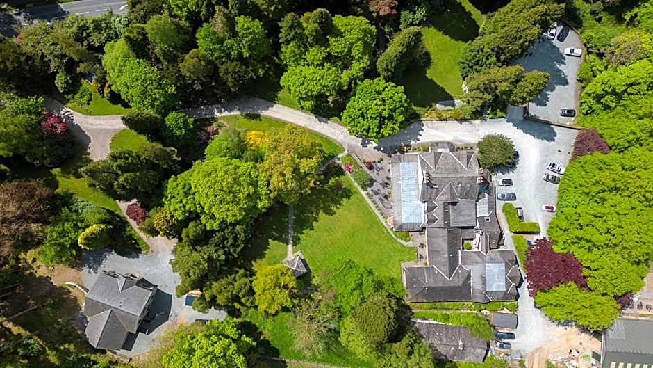 Briery Wood Hotel