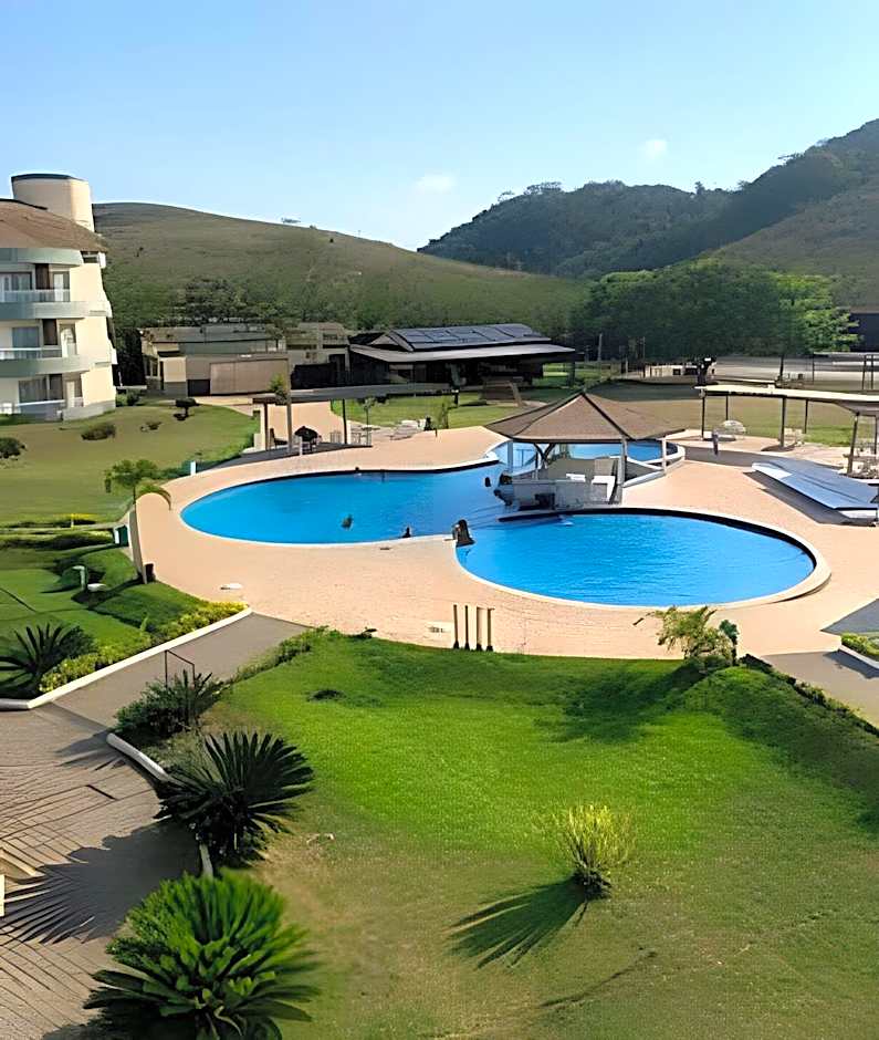 Luxuoso Apart Hotel Village c/ vista para piscina