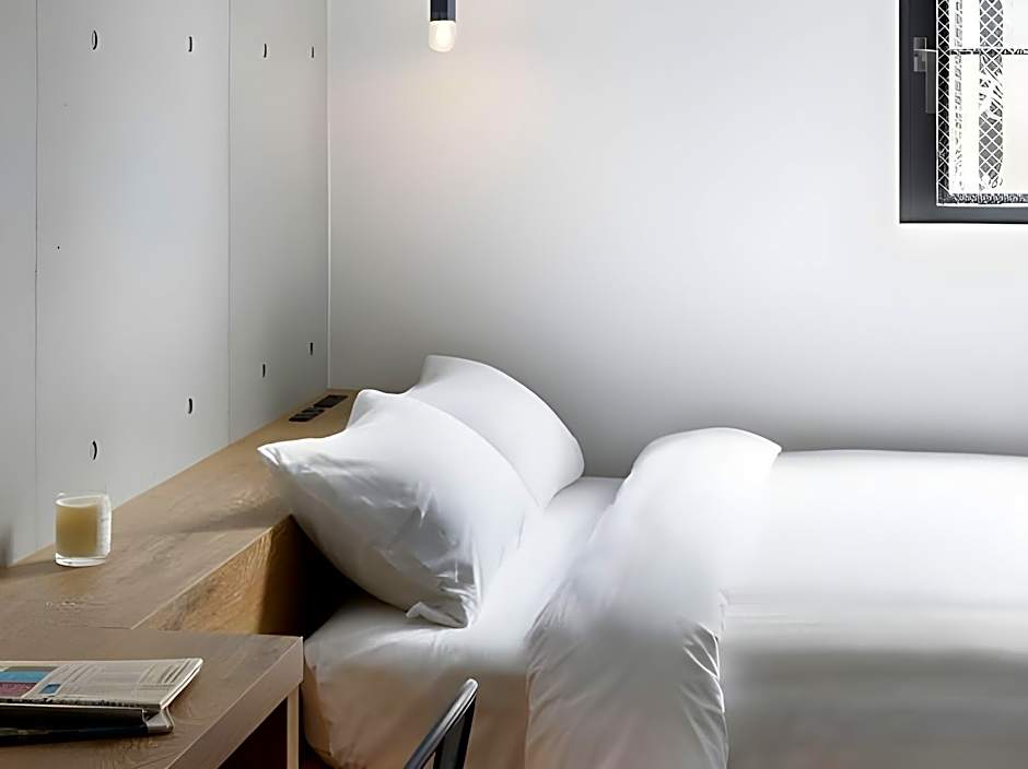 HOTEL CEN