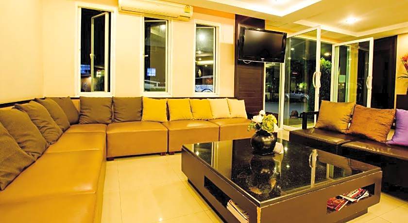 Sinsuvarn Airport Suite Hotel