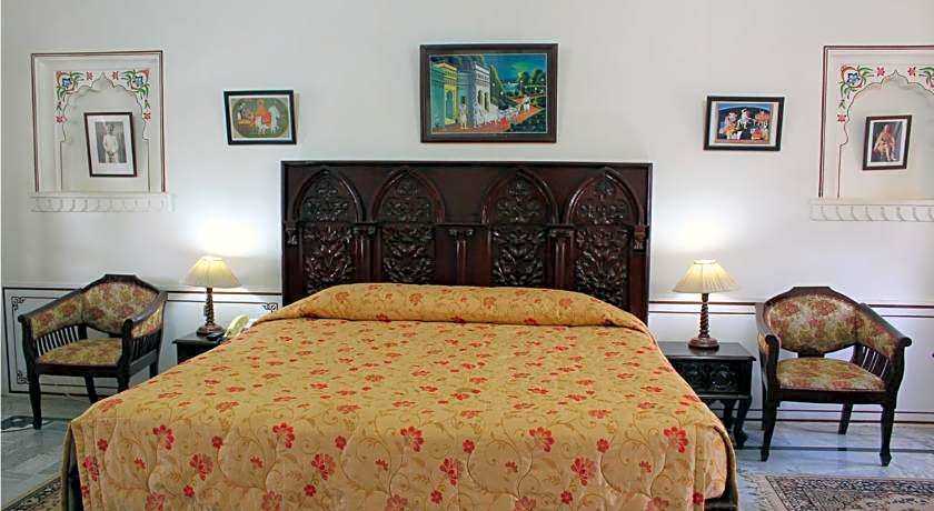 Hotel Pushkar Palace