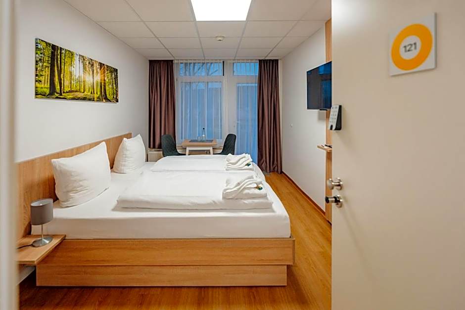 Sonnenschein Hotel & Apartments