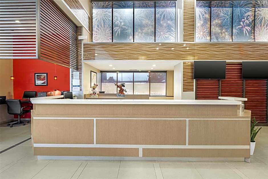 Best Western Plus Park Place Inn - Mini Suites