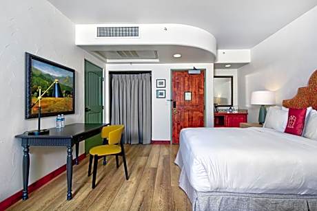 Standard Double Suite