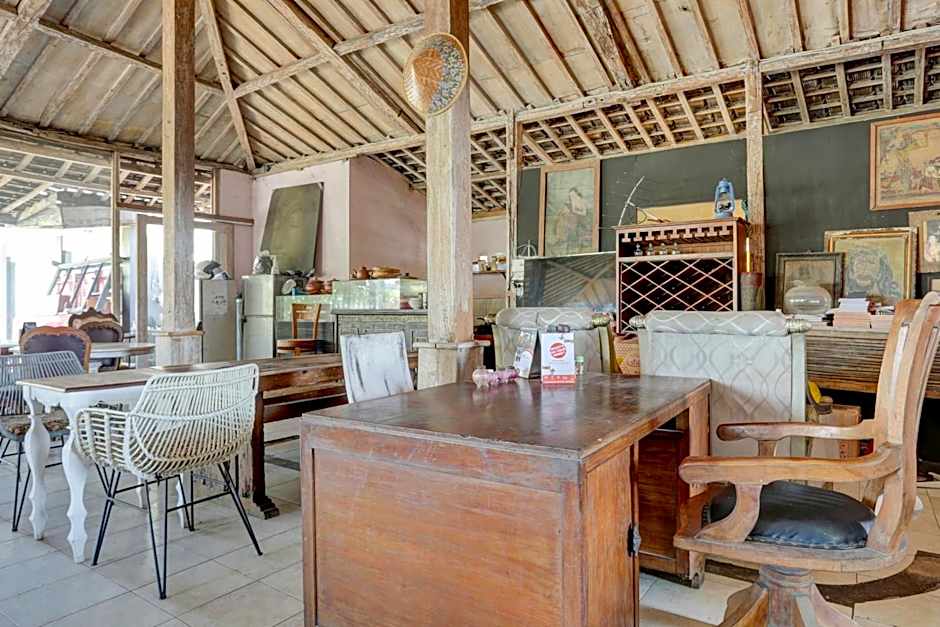 OYO 90363 Nira Guest House Sanur Bali