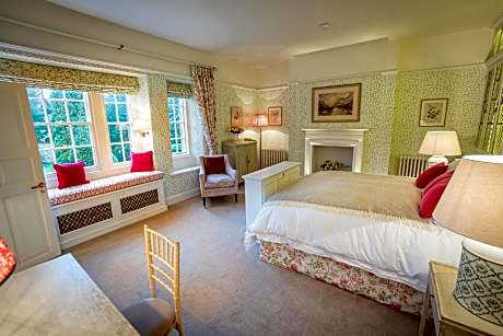 Suite with Garden View