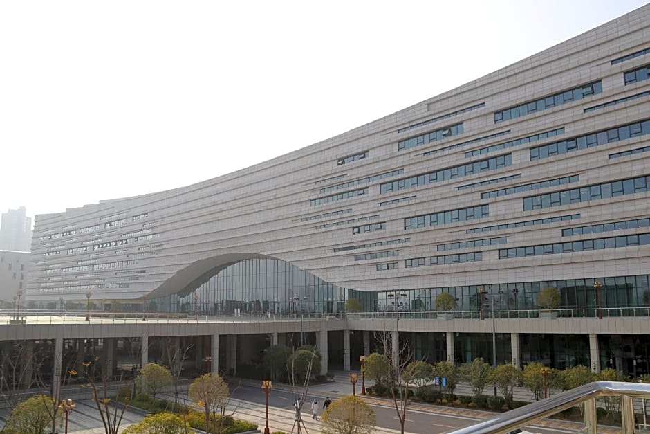 Holiday Inn Express Nanchang Riverside By IHG