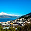 Queenstown House Bed & Breakfast and Apartments