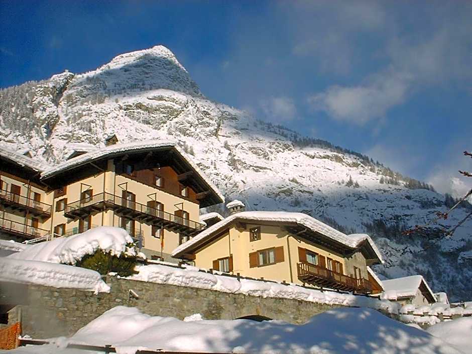 Hotel Ottoz Meublé
