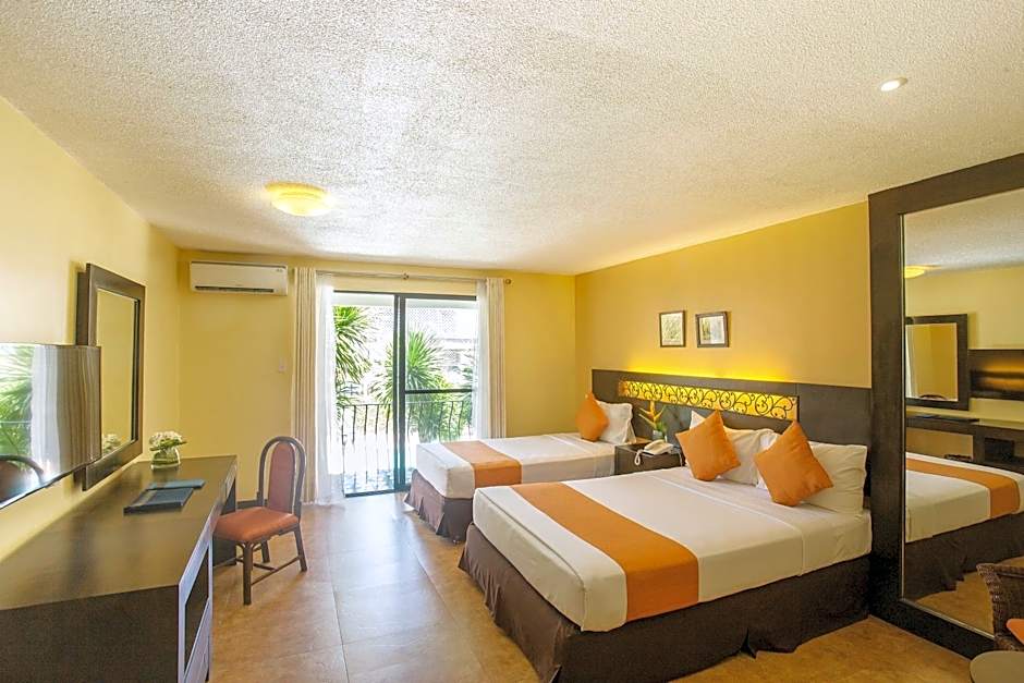 Photo 1 of 6 of Premier Suite