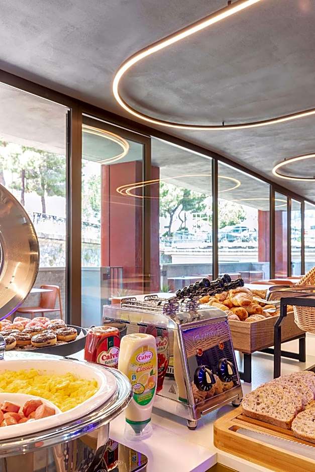B&B Hotel Genova City Center
