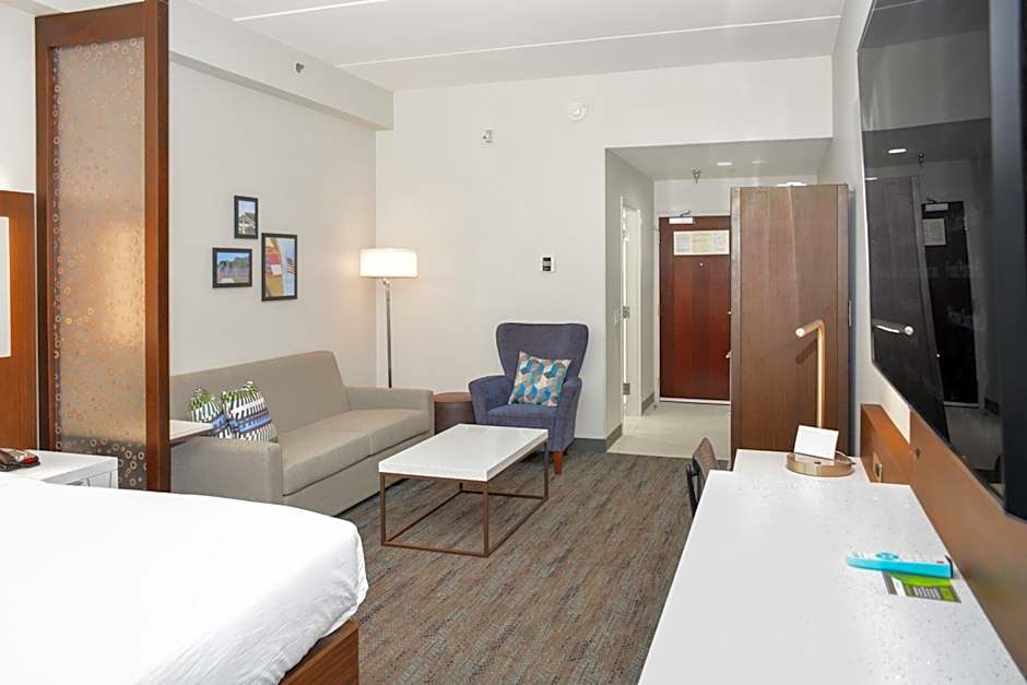 Four Points by Sheraton Fayetteville Fort Liberty