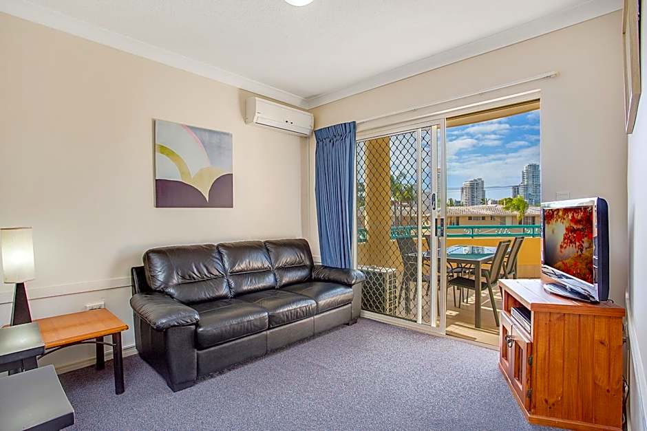 Paradise Isles Apartments