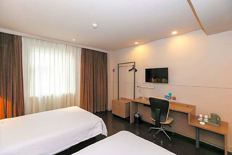 Jinjiang Inn Select Tianjin Tanggu Metro Station Zhongxin North Road