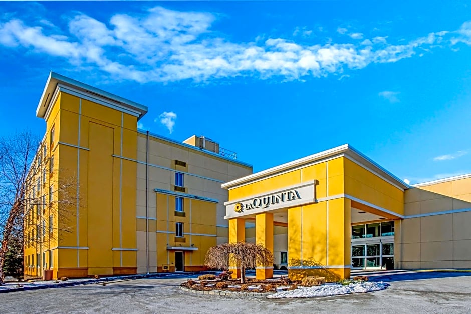 La Quinta Inn & Suites by Wyndham Danbury