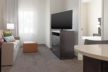 King Room - Mobility Access Tub - Non-Smoking