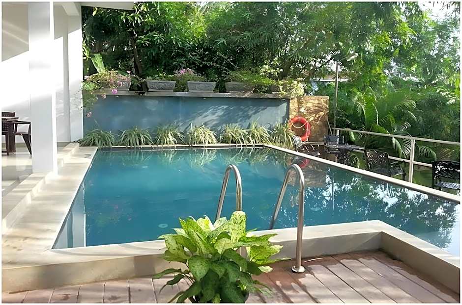 Summer Side Residence