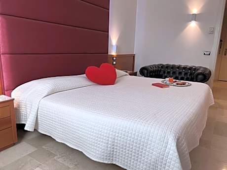 Economy Double or Twin Room