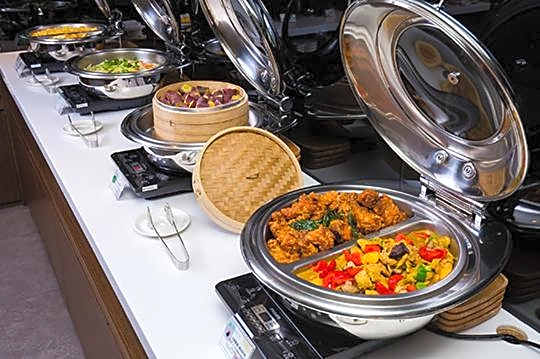 Aeris International Hotel