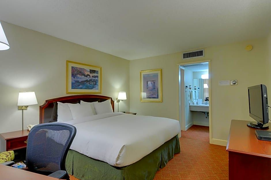 Vagabond Inn Executive - San Francisco Airport Bayfront (SFO)