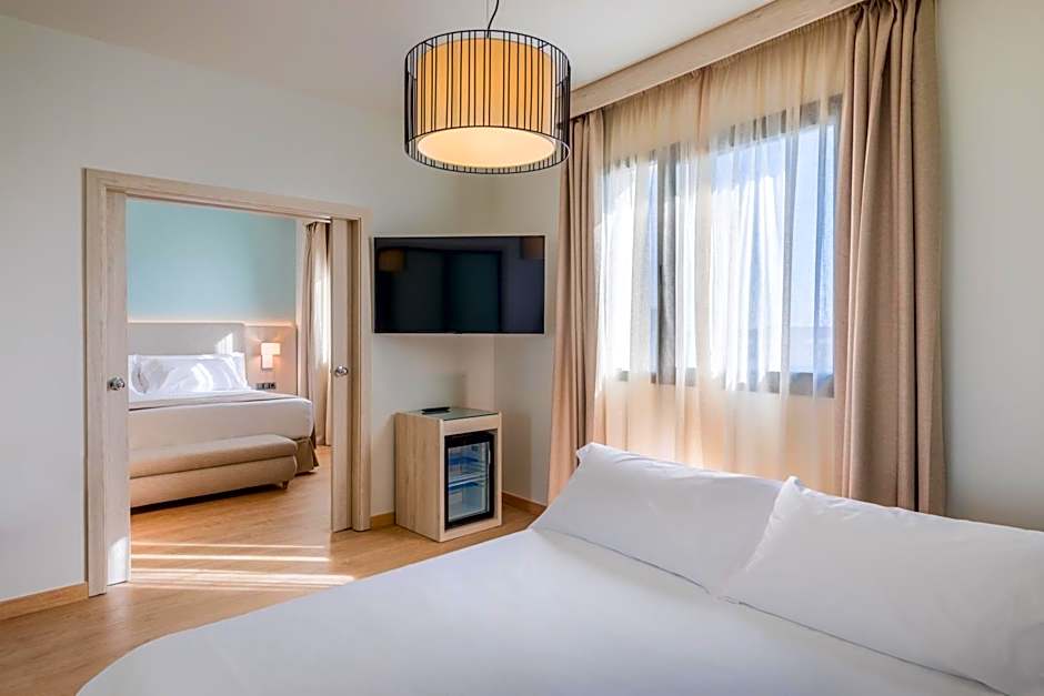 Occidental Sevilla Viapol