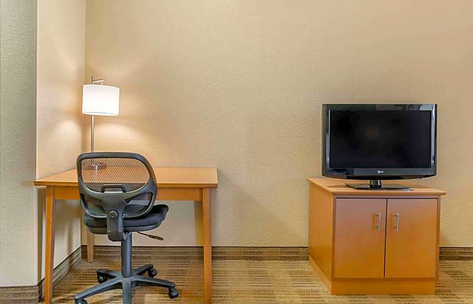 Extended Stay America Select Suites - Detroit - Ann Arbor - University South