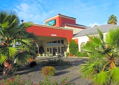 Quality Inn Santa Nella on I-5