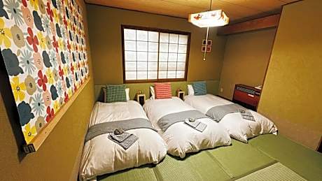 Quadruple Room with Bathroom