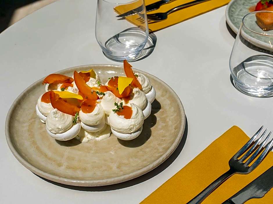 Mercure Arles Centre Arenes