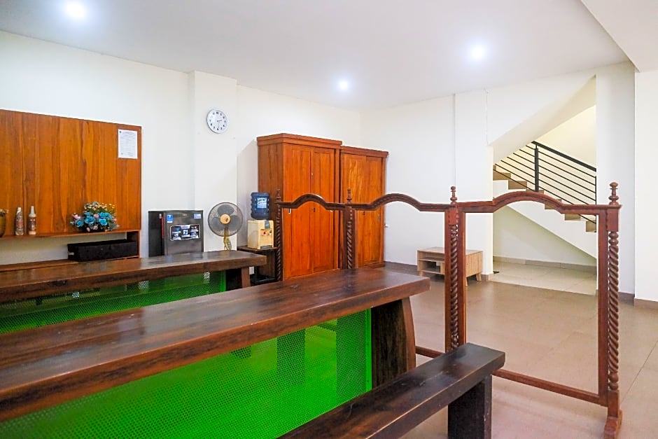 Urbanview Syariah Kadarman Home Laweyan by RedDoorz