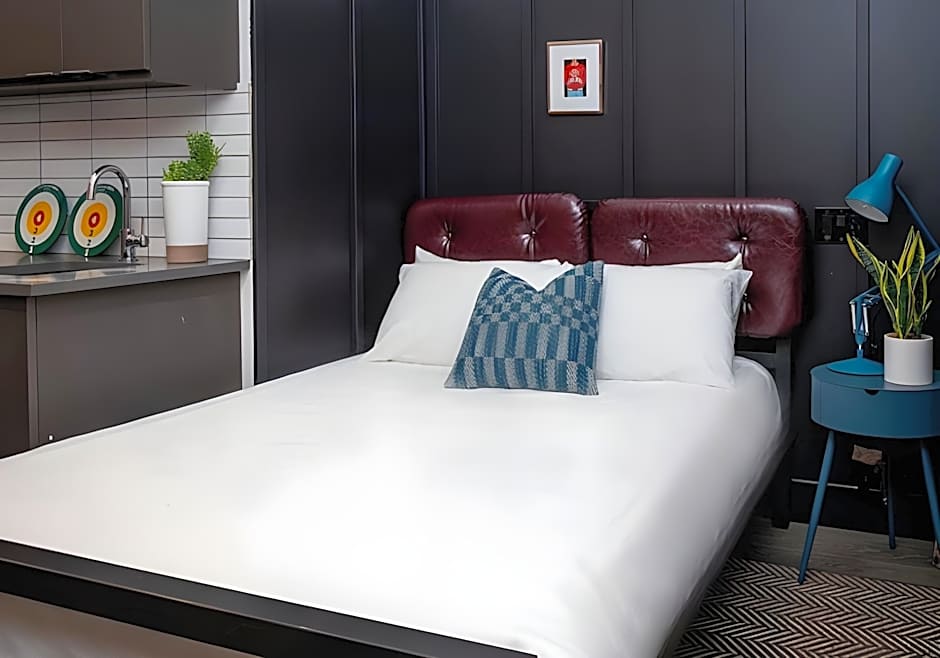 The Chicago Hotel Collection River North