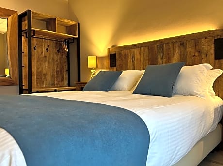 Double Room with Lake View