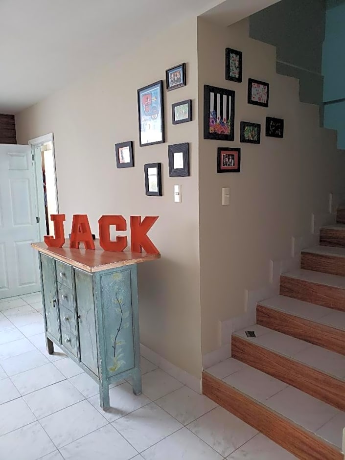 JACK Hostales