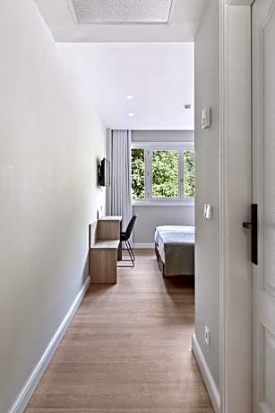 Twin Room with Extra Bed