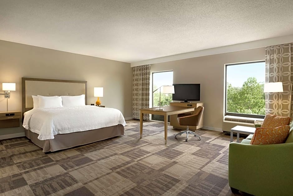 Hampton Inn By Hilton And Suites Largo, Fl