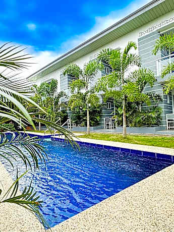 Sapphire Boutique Resort