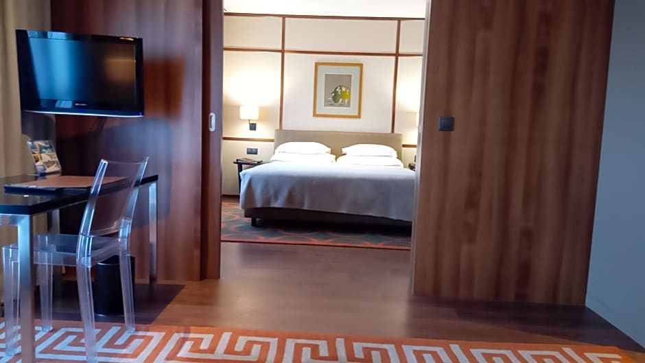Photo 1 of 2 of Family Suite