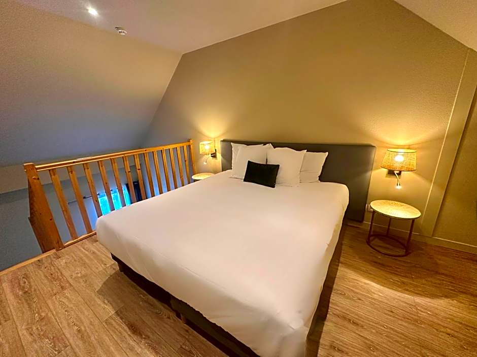 Gold Beach Hotel & RESIDENCE