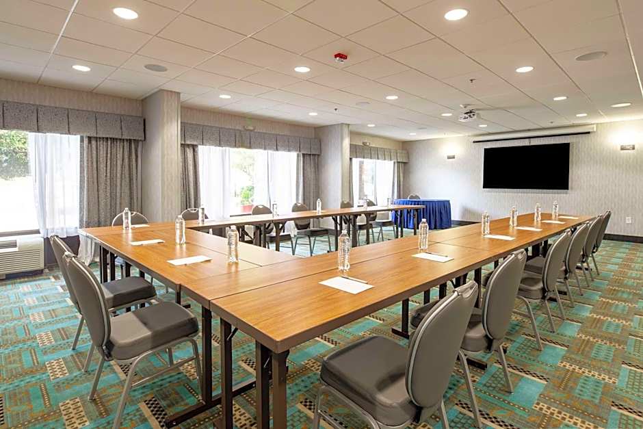 Hampton Inn By Hilton Columbia I-26/Harbison Blvd.