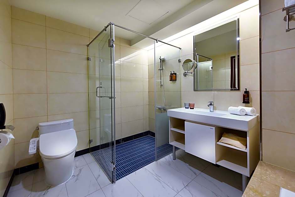 Fullon Poshtel - Linkou
