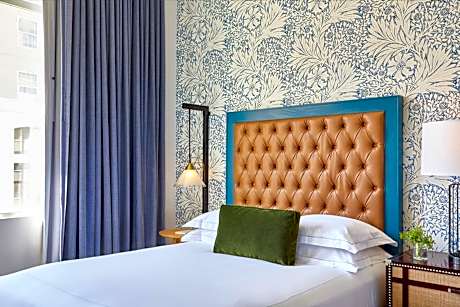 Premium Queen Room with Two Queen Beds