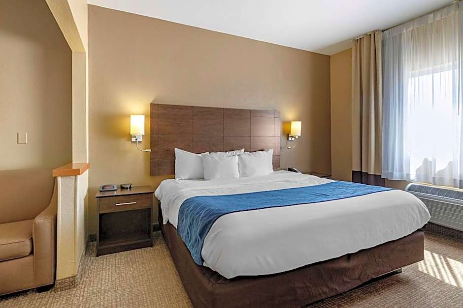 Comfort Inn And Suites Waterloo