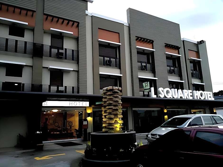 L Square Hotel