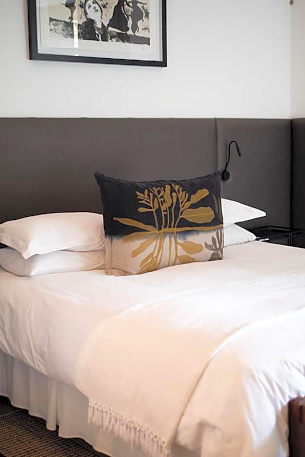 Liedjiesbos Urban Olive Farm