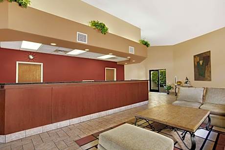 Days Inn by Wyndham Globe