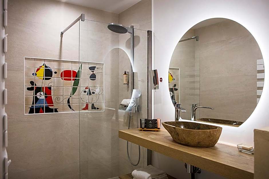 Le Relais Des Trois Mas