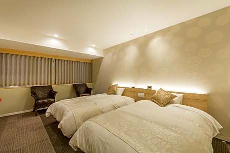 Twin Room - Non-Smoking
