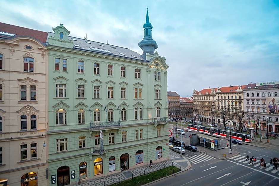 VINOHRADSKY DUM Residence
